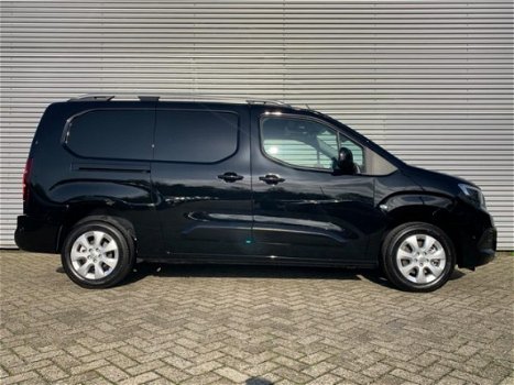 Opel Combo - 1.5D (130 pk) L2H1 Innovation Automaat NIEUW VOORRAAD - 1