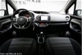 Toyota Yaris - 1.3 VVT-i Trend | CLIMA | CRUISE | NAVI | REGEN + RIJSTROOKSENSOR - 1 - Thumbnail