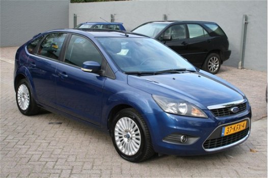 Ford Focus - 1.8 16v Limited, Climate control, Navigatie, Parkeersensoren - 1