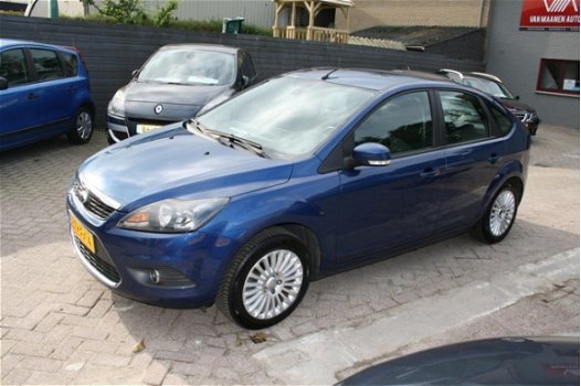 Ford Focus - 1.8 16v Limited, Climate control, Navigatie, Parkeersensoren - 1