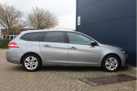 Peugeot 308 - 1.6 SUBLIME 120pk PANODAK l NAVI l CLIMA l TREKHAAKACTIE - 1