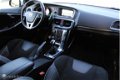 Volvo V40 - 1.6 D2 R-Design Business Clima Cruise Pdc - 1 - Thumbnail