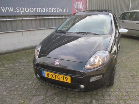 Fiat Punto - 0.9 TwinAir Turbo 100pk 5d Lounge - 1