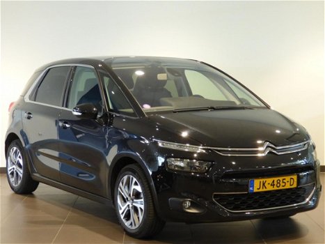 Citroën C4 Picasso - INTENSIVE 1.2 PureTech 130pk H6 NAVI | KEYLESS | CAMERA | DODEHOEKDET | 17