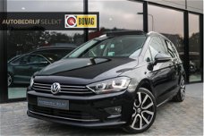 Volkswagen Golf Sportsvan - 1.4 TSI Highline Pano Navi Trekhaak Xenon Plus LED Panoramadak Cruise Na