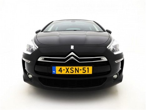 Citroën DS5 - 2.0 Hybrid4 Business Optimum AUT (INCL-BTW) *PANORAMA+XENON+NAVI+LEDER+ECC+PDC - 1