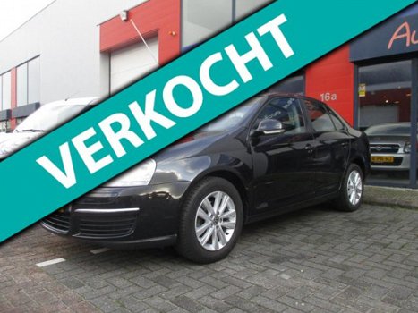 Volkswagen Jetta - 1.6 FSI Trendline + Airco + 6-versn. + Cruise + Nieuwe APK - 1