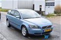 Volvo V50 - - 2.0D Kinetic, Airco, Cruise, Nette auto - 1 - Thumbnail