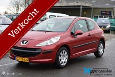 Peugeot 207 - 1.4-16V Color-line