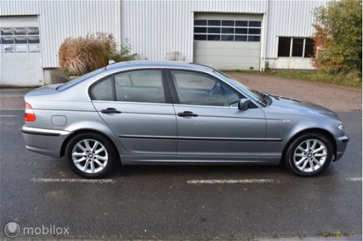 BMW 3-serie - 318d Black&Silver II - 1