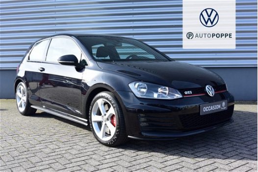 Volkswagen Golf - 2.0 TSI GTI Performance 230pk - 1