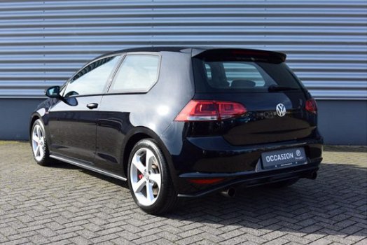 Volkswagen Golf - 2.0 TSI GTI Performance 230pk - 1