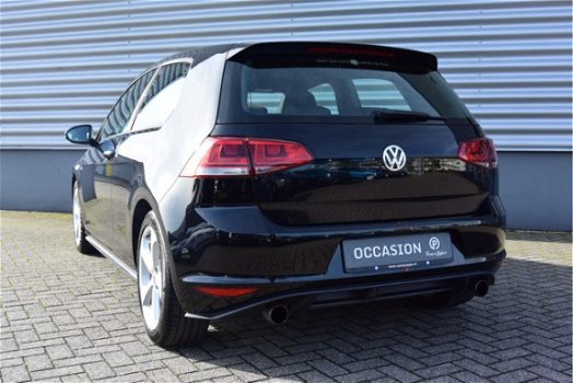 Volkswagen Golf - 2.0 TSI GTI Performance 230pk - 1