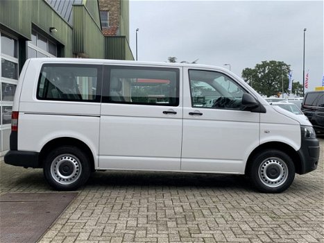 Volkswagen Transporter Kombi - 2.0 TDI L1H1 9-persoons Airco Bpm vrij Elektrische ramen Radio cd spe - 1