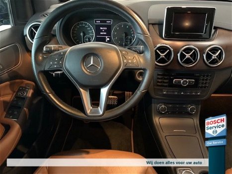 Mercedes-Benz B-klasse - B 180 BLUE EFFICIENCY * AUT * BECKER NAVI * TREKHAAK * PARKEERSENSOREN - 1