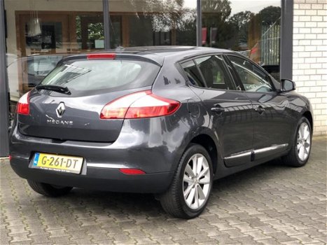 Renault Mégane - 2.0 Automaat Navi, Camera, 55.000km Rijklaarprijs incl. Bovag gar - 1