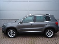 Volkswagen Tiguan - 1.4 TSI 122pk BlueMotion Sport & Style