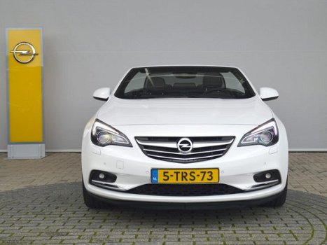 Opel Cascada - 1.4 Turbo Cosmo Navigatie / Leer / Xenon / 20