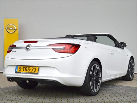 Opel Cascada - 1.4 Turbo Cosmo Navigatie / Leer / Xenon / 20