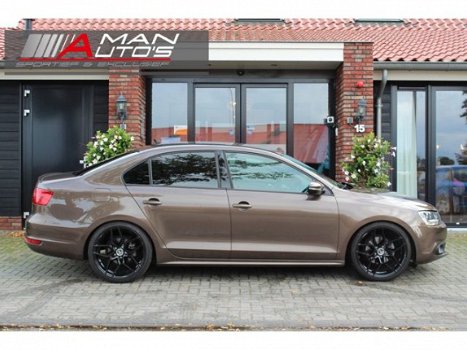 Volkswagen Jetta - 1.4 TSI Highline - 1