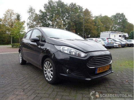 Ford Fiesta - 1.0 Style Navi 5 Deurs - 1