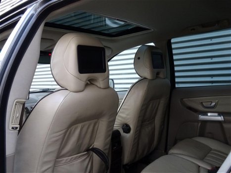 Volvo XC90 - 2.4 D5 Executive / Airco / 5-deurs / elek ramen / Automaat/ 7 persoons / - 1