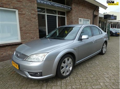 Ford Mondeo - 2.2 TDCi Titanium - 1