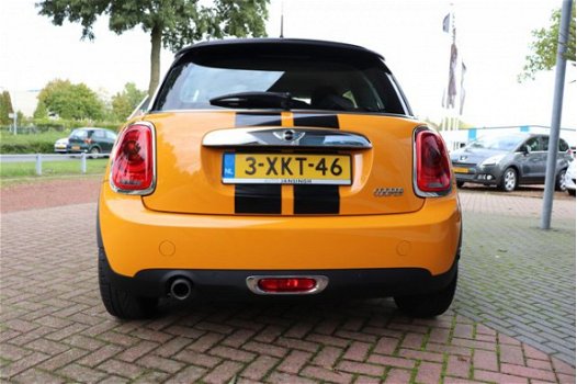 Mini Mini Cooper - 1.5 First Born Edition RIJKLAARPRIJS INCL GARANTIE - 1