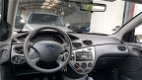 Ford Focus Wagon - 1.6-16V Cool Edition Beste deal en dealer onderhouden - 1 - Thumbnail