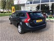 Volvo V60 - 1.6 D2 Kinetic Navigatie, Cruise Control, Airco - 1 - Thumbnail