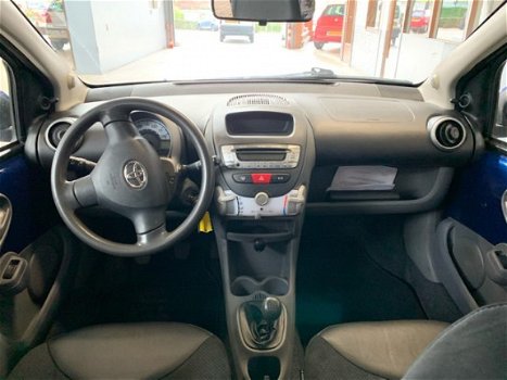 Toyota Aygo - 1.0-12V + - 1