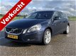 Volvo V60 - 1.6 T3 Momentum | Ocean Race | Benzine - 1 - Thumbnail