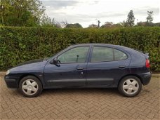 Renault Mégane - 1.6-16V Dynamique Airco APK t/m 24-03-2020