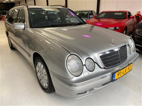 Mercedes-Benz E-klasse Combi - 240 Classic LEDER / ECC / NAP / YoungTimer - 1