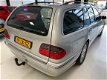 Mercedes-Benz E-klasse Combi - 240 Classic LEDER / ECC / NAP / YoungTimer - 1 - Thumbnail