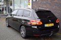 Peugeot 308 SW - 1.2 AUTOMAAT 130PK PANODAK LM VELGEN NAVIGATIE CRUISE CD CV+AB - 1 - Thumbnail