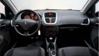 Peugeot 206 - 1.4 Urban Move 5 drs. hatchback rijklaar - 1 - Thumbnail