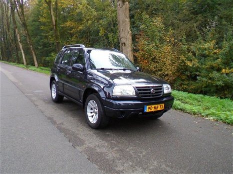 Suzuki Grand Vitara - 2.0 - 1