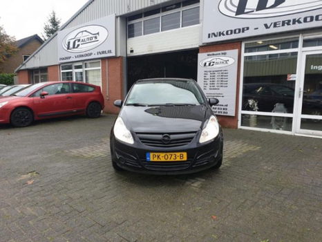 Opel Corsa - 1.0-12V Essentia uit bj 2008 / AIRCO - 1