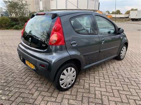 Peugeot 107 - 1.0-12V XS // Automaat // Nieuwe APK - 1