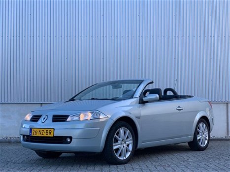 Renault Mégane Cabrio - 2.0 16V Privilège Luxe - 1