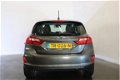 Ford Fiesta - 1.1 85pk 5D Trend Navigatie met €3.220 korting - 1 - Thumbnail