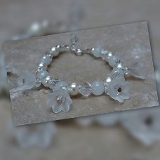 Bracelet "White Blossom".