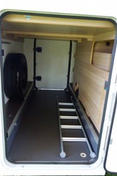 Adria Matrix 670 SL Enkele Bedden Garage Hefbed 2016 - 5