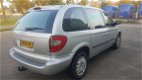 Chrysler Voyager - 3.3i V6 SE Luxe - 1 - Thumbnail