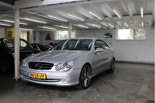 Mercedes-Benz CLK-klasse Coupé - 200 K. Avantgarde Nederlands geleverd, Leder, NAV, Xenon - 1