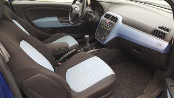 Fiat Grande Punto - 1.2 Active airco lm velgen apk - 1