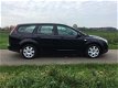 Ford Focus Wagon - 1.6 TDCI Ambiente - 1 - Thumbnail