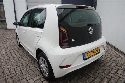 Volkswagen Up! - 1.0 60pk Move up 5drs. | Navi | Airco | Dab | Bluetooth - 1