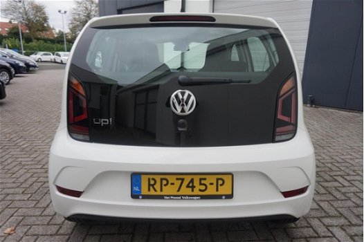 Volkswagen Up! - 1.0 60pk Move up 5drs. | Navi | Airco | Dab | Bluetooth - 1